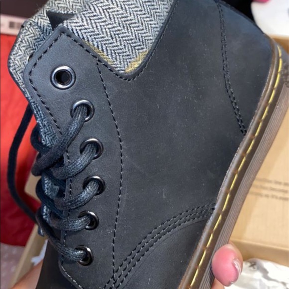 Booties - Picture 3 of 4